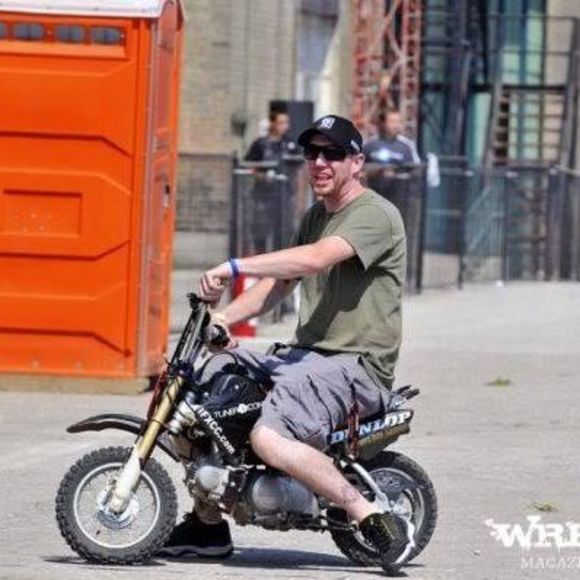 Meet your Posher, Ed - Picture 1 of 1